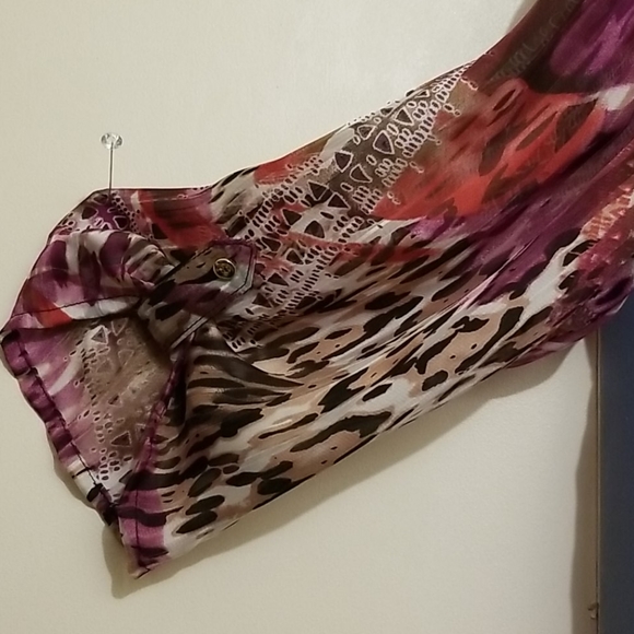 Blouse - Picture 2 of 8